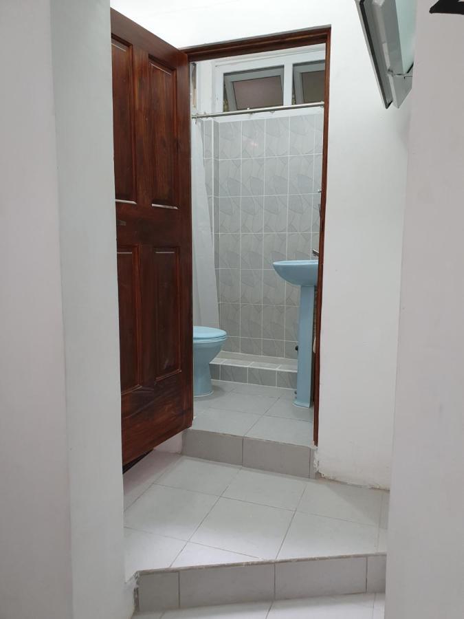 Amina Inn Flores Luaran gambar